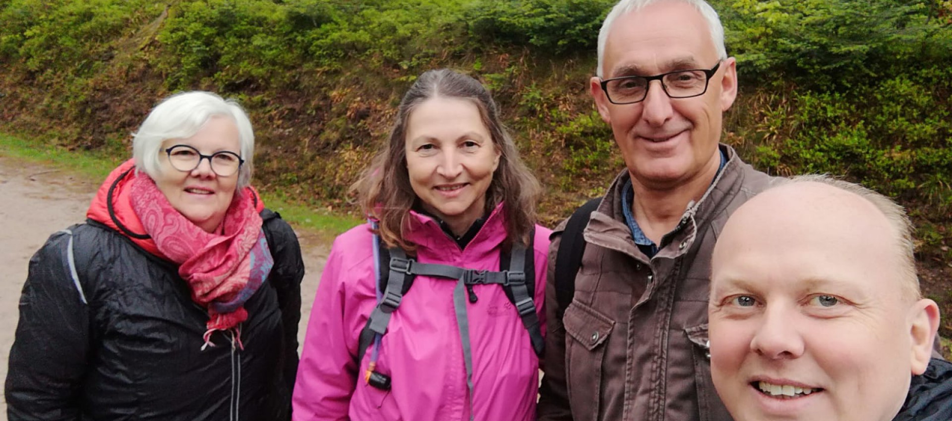 GENUSSWANDERN AM WIESENSTEIG - TROTZ REGEN EIN GENUSS